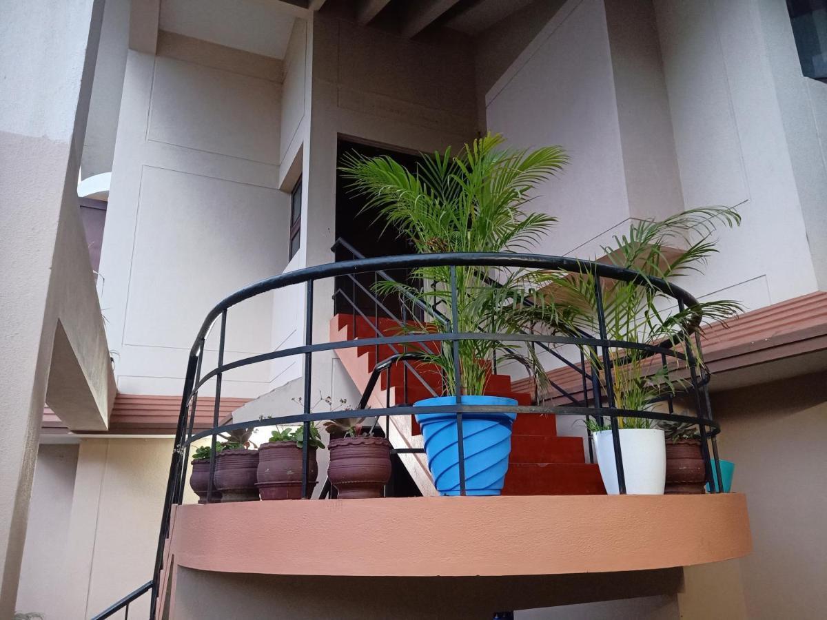 Tree Top Villa Kodaikanal Homestay エクステリア 写真